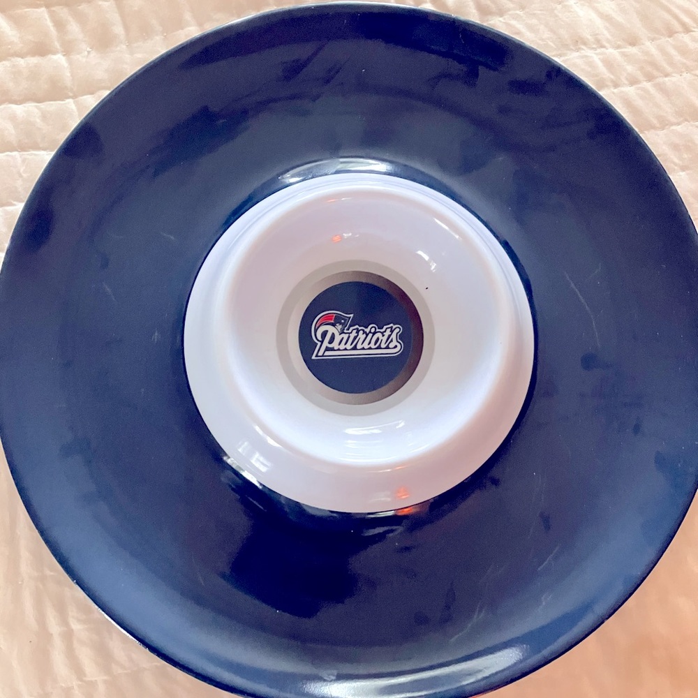 NFL NEE ENGLAND PATRIOTS DISH